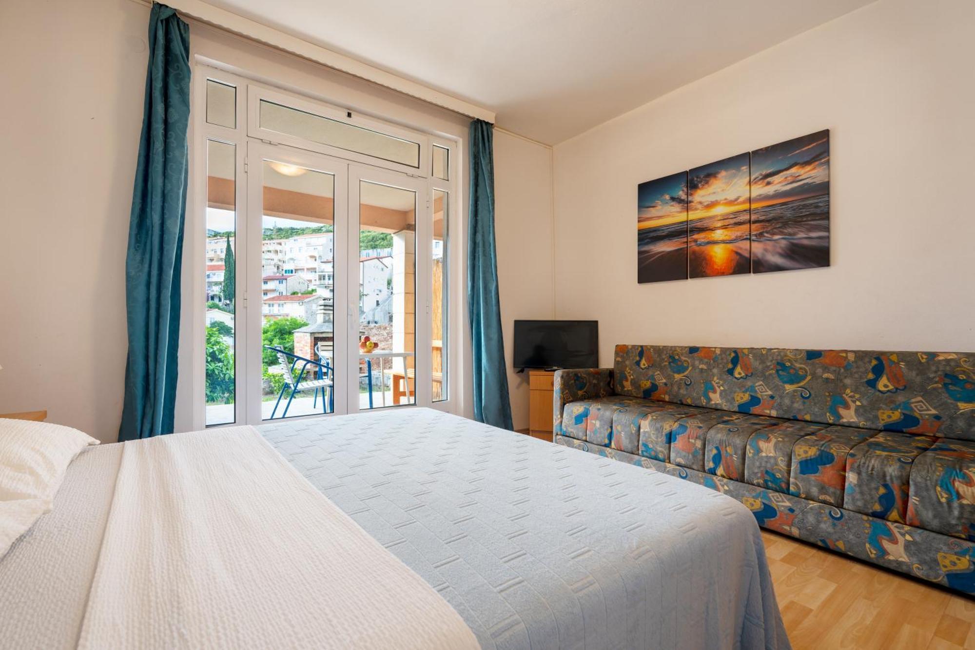 Apartments And Rooms Breeze Неум Стая снимка