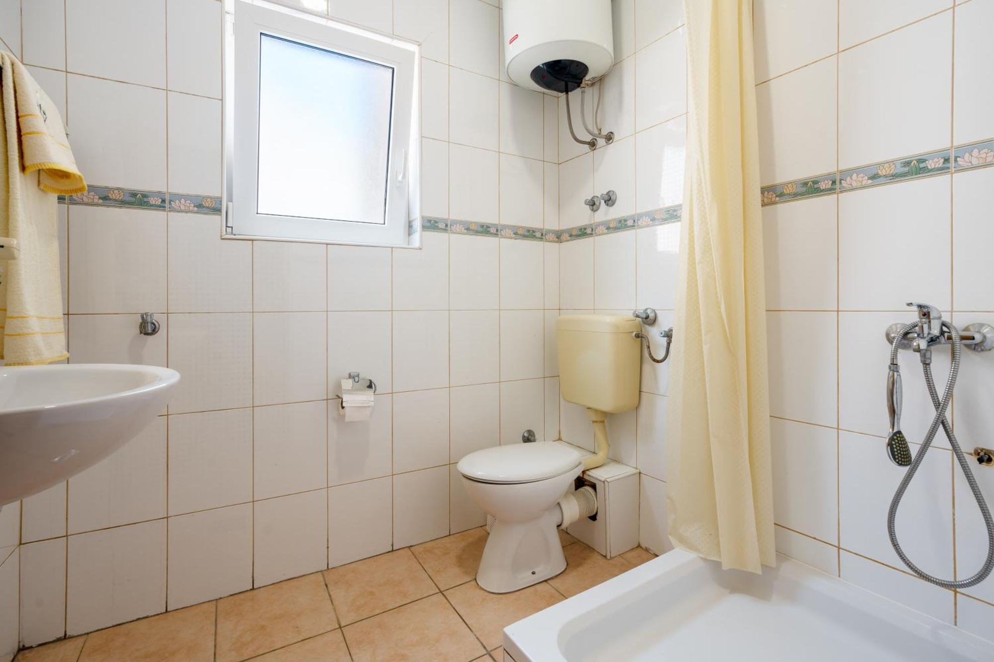 Apartments And Rooms Breeze Неум Стая снимка