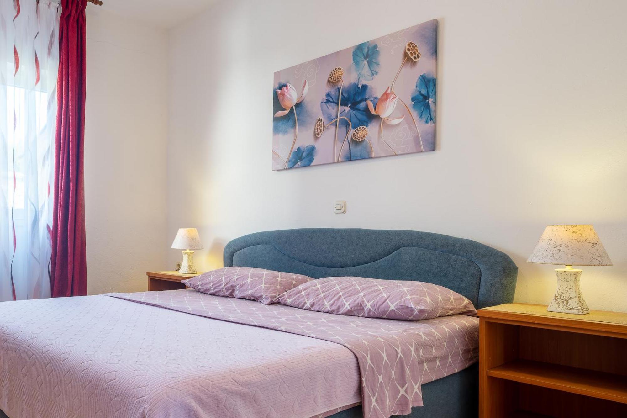 Apartments And Rooms Breeze Неум Стая снимка